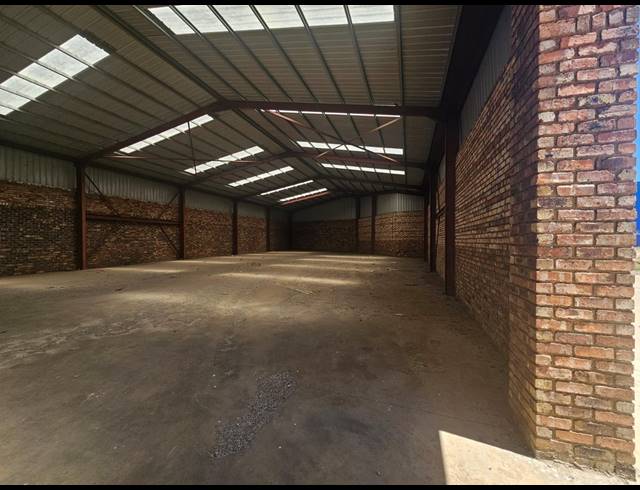 8,000M² WAREHOUSE TO LET IN ALRODE